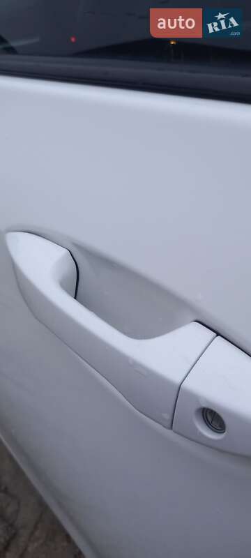 Седан Toyota Corolla 2014 в Полтаве