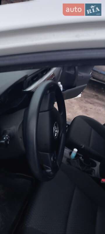 Седан Toyota Corolla 2014 в Полтаве
