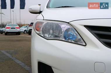 Седан Toyota Corolla 2011 в Києві