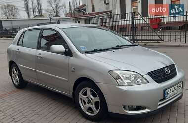 Хетчбек Toyota Corolla 2004 в Києві