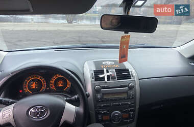 Седан Toyota Corolla 2008 в Ірпені