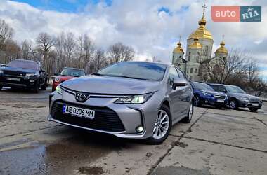 Седан Toyota Corolla 2019 в Дніпрі