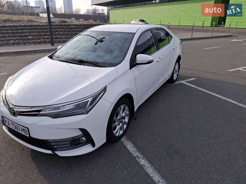 Toyota Corolla 2016