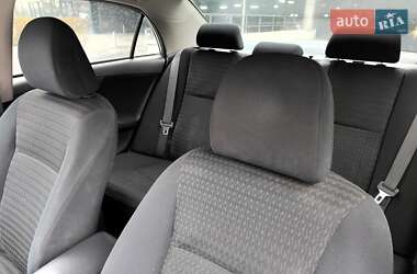 Седан Toyota Corolla 2009 в Киеве