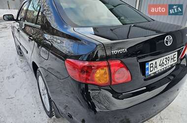 Седан Toyota Corolla 2007 в Кропивницком