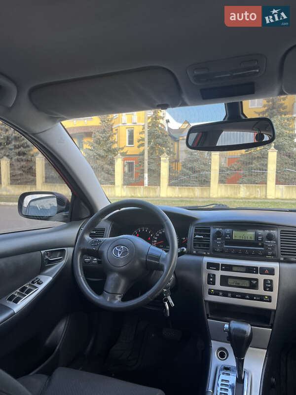 Хэтчбек Toyota Corolla 2005 в Одессе фото 8 Хэтчбек Toyota Corolla 2005 в Одессе