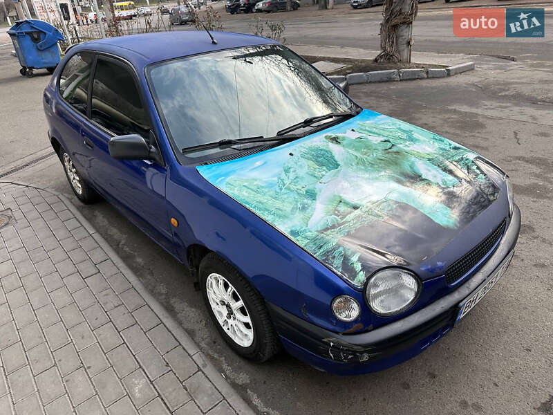 Хэтчбек Toyota Corolla 1998 в Одессе