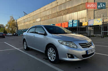 Седан Toyota Corolla 2007 в Киеве