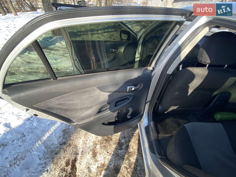 Седан Toyota Corolla 2012 в Києві