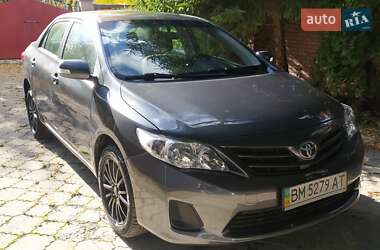 Седан Toyota Corolla 2011 в Сумах