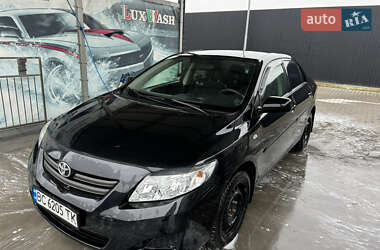 Седан Toyota Corolla 2008 в Львове