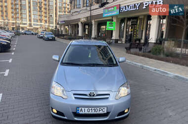 Хэтчбек Toyota Corolla 2005 в Киеве