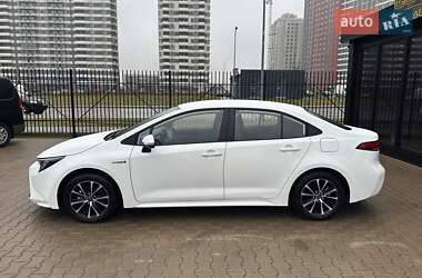 Седан Toyota Corolla 2024 в Киеве