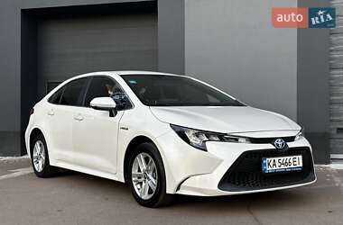 Седан Toyota Corolla 2020 в Києві