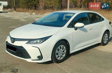 Седан Toyota Corolla 2020 в Киеве