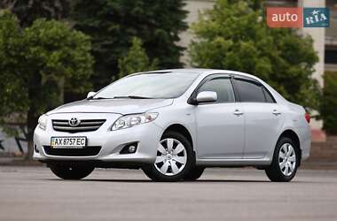 Седан Toyota Corolla 2008 в Харькове