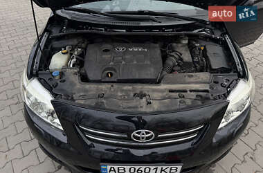 Седан Toyota Corolla 2008 в Виннице