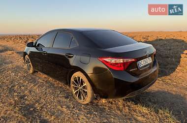 Седан Toyota Corolla 2018 в Львове