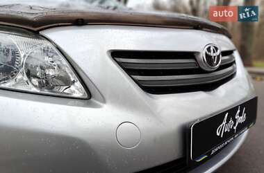 Седан Toyota Corolla 2009 в Киеве