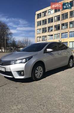 Седан Toyota Corolla 2013 в Ставищі