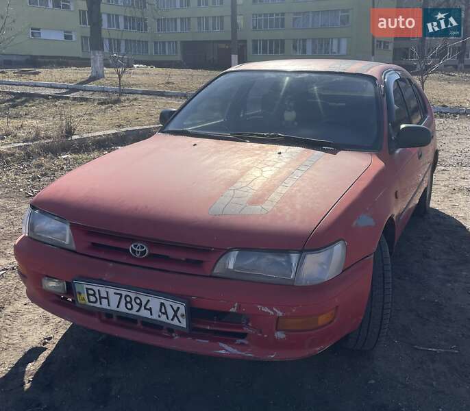 Хэтчбек Toyota Corolla 1993 в Подольске