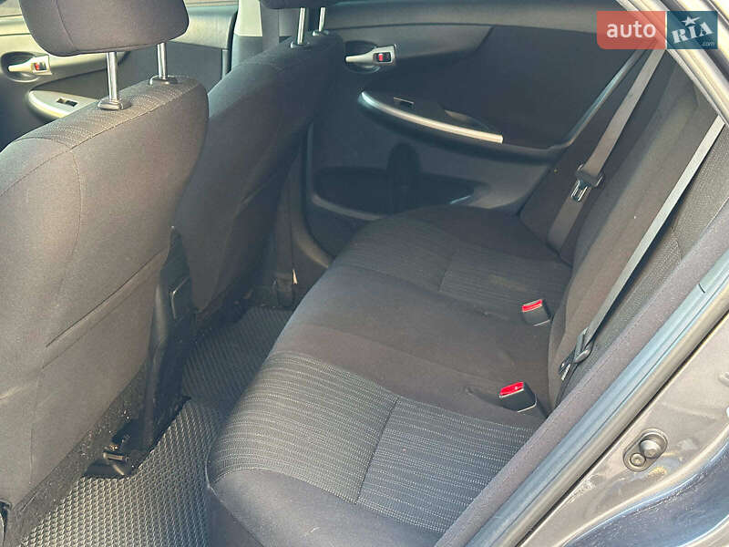 Седан Toyota Corolla 2008 в Одесі