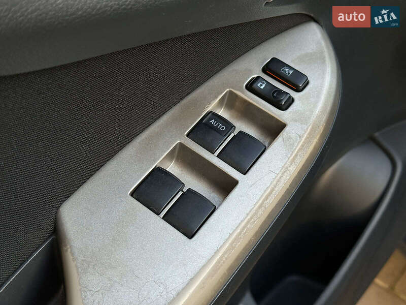 Седан Toyota Corolla 2008 в Одесі