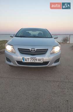 Седан Toyota Corolla 2009 в 