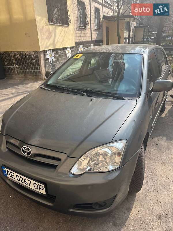 Хэтчбек Toyota Corolla 2006 в Днепре