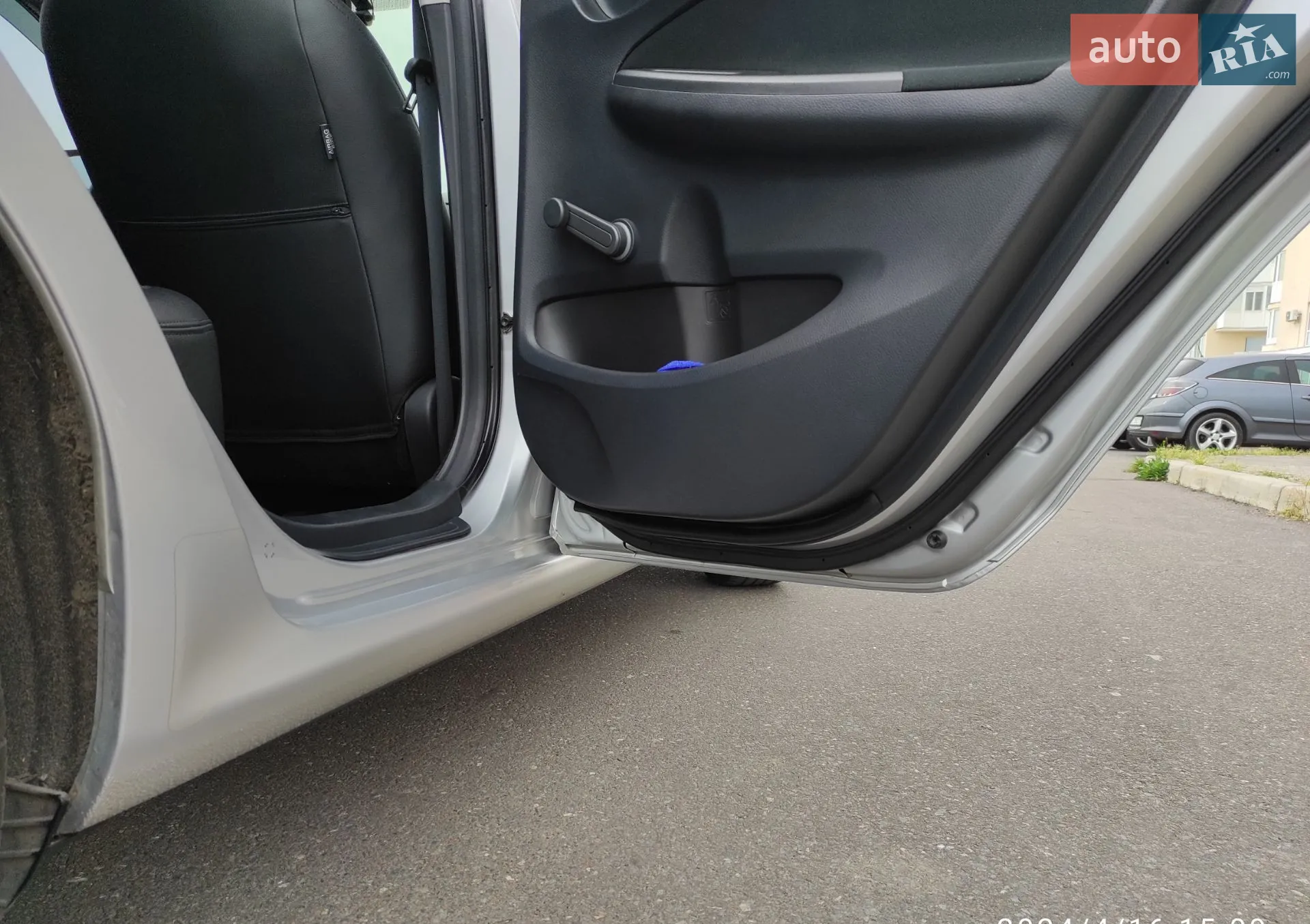2012 Toyota Corolla - мініатюра 12