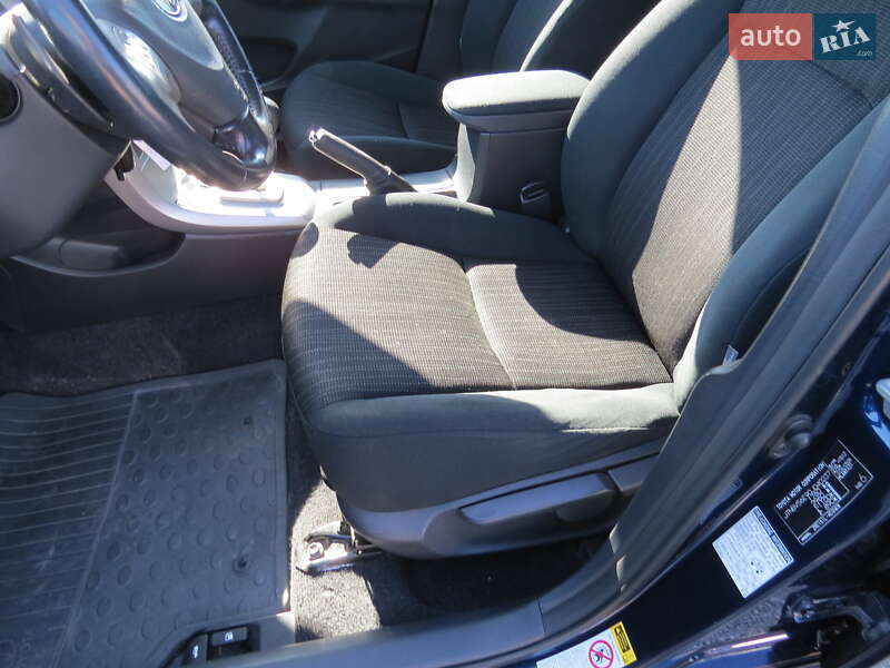 Седан Toyota Corolla 2008 в Кропивницком