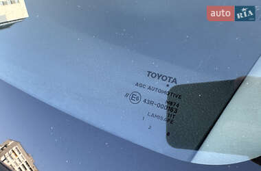 Седан Toyota Corolla 2012 в 
