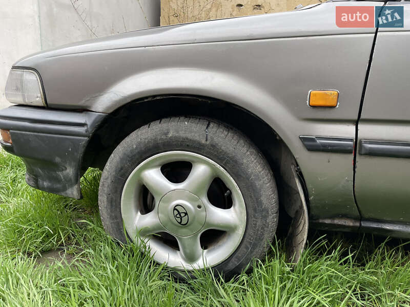 Хэтчбек Toyota Corolla 1987 в Белгороде-Днестровском