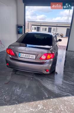 Седан Toyota Corolla 2009 в Броварах