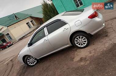 Седан Toyota Corolla 2007 в 