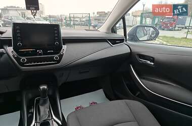 Седан Toyota Corolla 2020 в 
