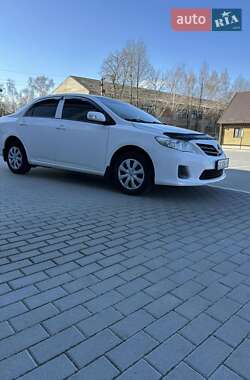 Седан Toyota Corolla 2012 в 