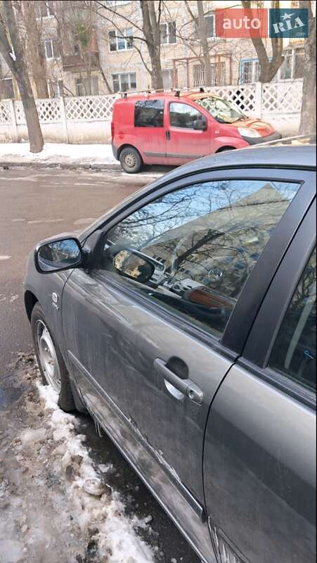 Седан Toyota Corolla 2002 в 