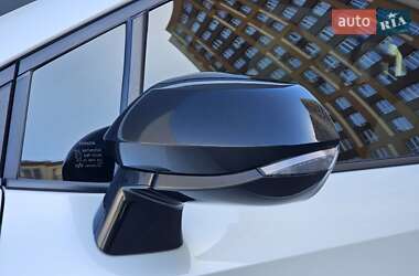 Хэтчбек Toyota Corolla 2018 в 