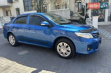 Седан Toyota Corolla 2012 в 