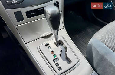 Седан Toyota Corolla 2008 в 