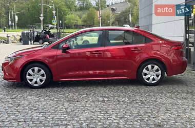 Седан Toyota Corolla 2019 в 
