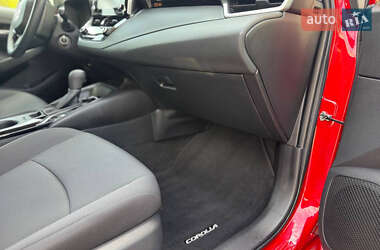 Седан Toyota Corolla 2019 в 