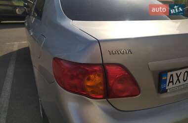 Седан Toyota Corolla 2009 в 