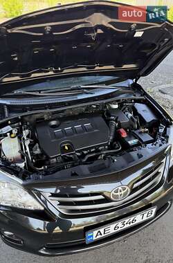 Седан Toyota Corolla 2011 в 