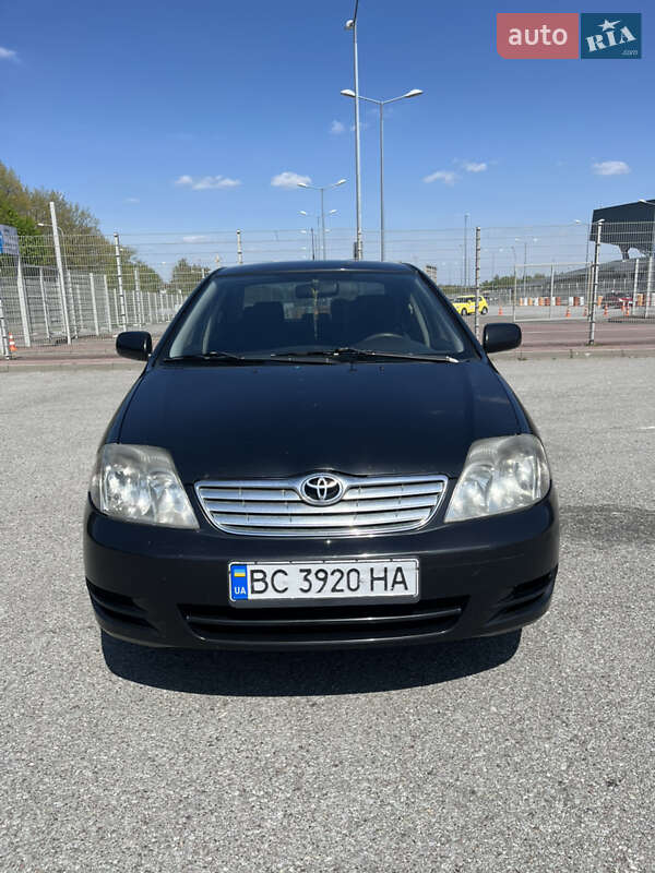 Седан Toyota Corolla 2006 в Львові