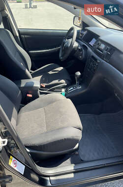 Седан Toyota Corolla 2006 в 