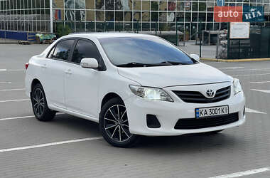 Седан Toyota Corolla 2012 в 