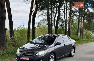Седан Toyota Corolla 2008 в Києві