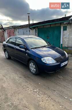 Седан Toyota Corolla 2004 в 